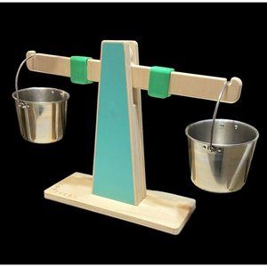 Lovevery Montessori The Enthusiastic Every Which Weigh Scale Balance Buckets